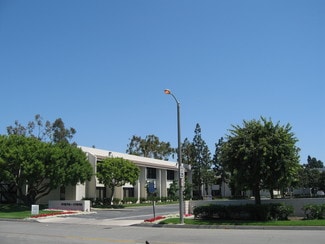 Plus de détails pour 17870 Sky Park Cir, Irvine, CA - Bureau à louer