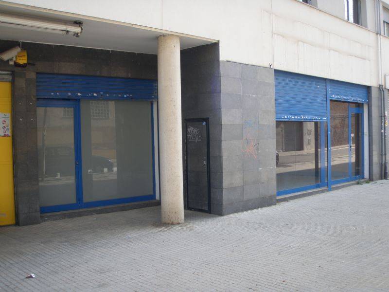 Local commercial dans Terrassa, Barcelona à louer Photo intérieure– Image 1 sur 4