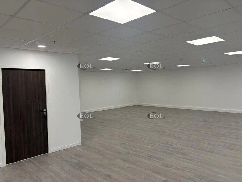 Industriel/Logistique dans Goussainville à louer - Photo intérieure – Image 2 sur 7