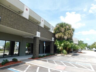 Plus de détails pour 95 Bulldog Blvd, Melbourne, FL - Médical à louer