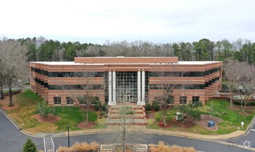 6350 Quadrangle Dr, Chapel Hill, NC - VUE AÉRIENNE  vue de carte