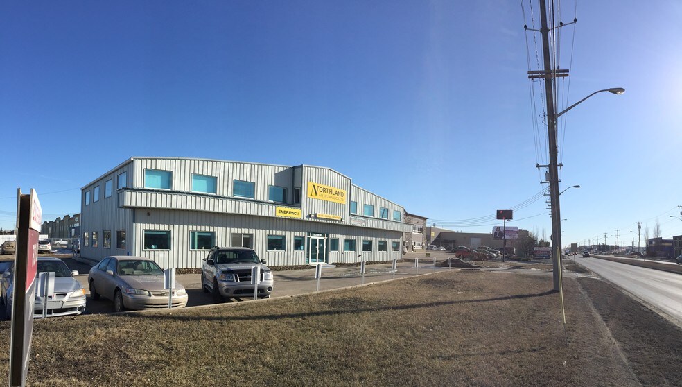 4929 74th Ave NW, Edmonton, AB à louer - Photo de l’immeuble – Image 2 sur 13