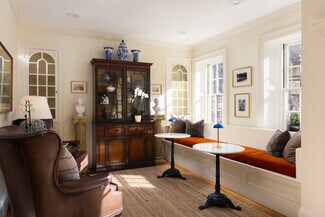 Plus de détails pour 10 Derne St, Boston, MA - Bureau à louer