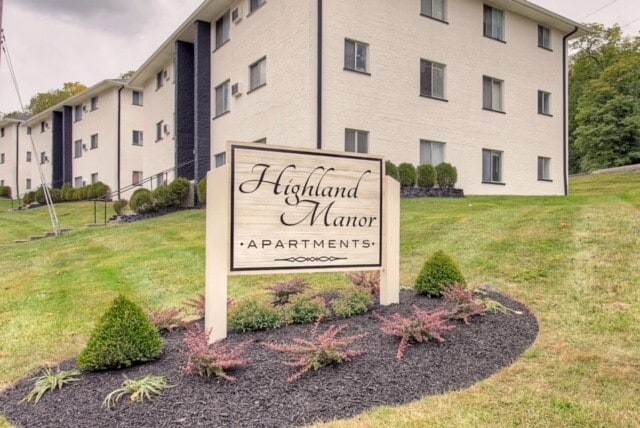 918-922 Highland Ave, Covington, KY à vendre Photo principale– Image 1 sur 8