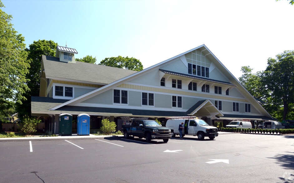 92 Wall St, Madison, CT à louer - Photo principale – Image 1 sur 4