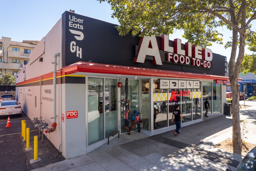 1060 E Colorado Blvd, Pasadena, CA à louer - Photo principale – Image 1 sur 20