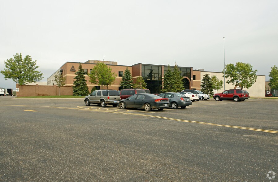 2905 Lexington Ave S, Eagan, MN à vendre - Photo de l’immeuble – Image 2 sur 7