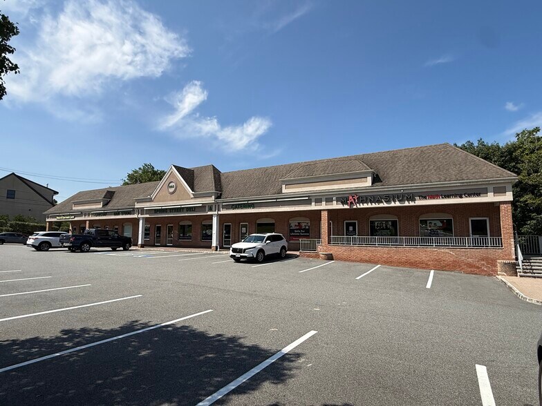 503 N Franklin Tpke, Ramsey, NJ à louer - Photo de l’immeuble – Image 3 sur 11