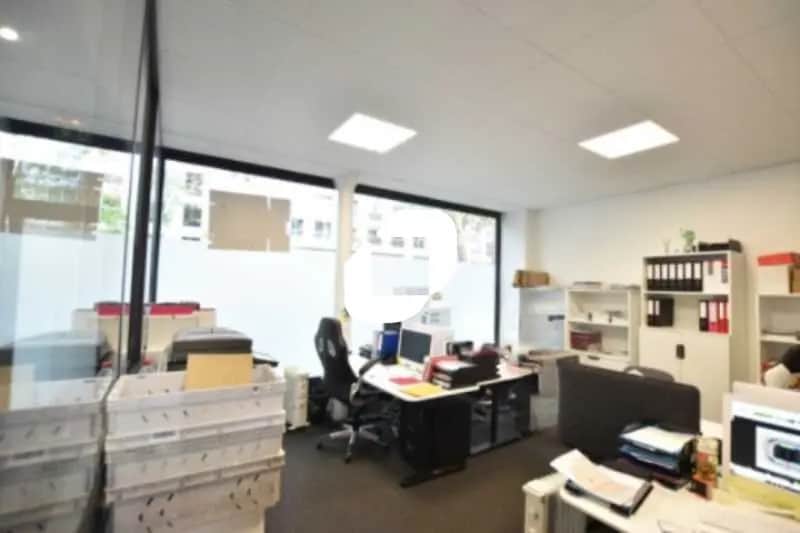 106 Avenue Philippe-Auguste, Paris à louer Photo de l’immeuble– Image 1 sur 2