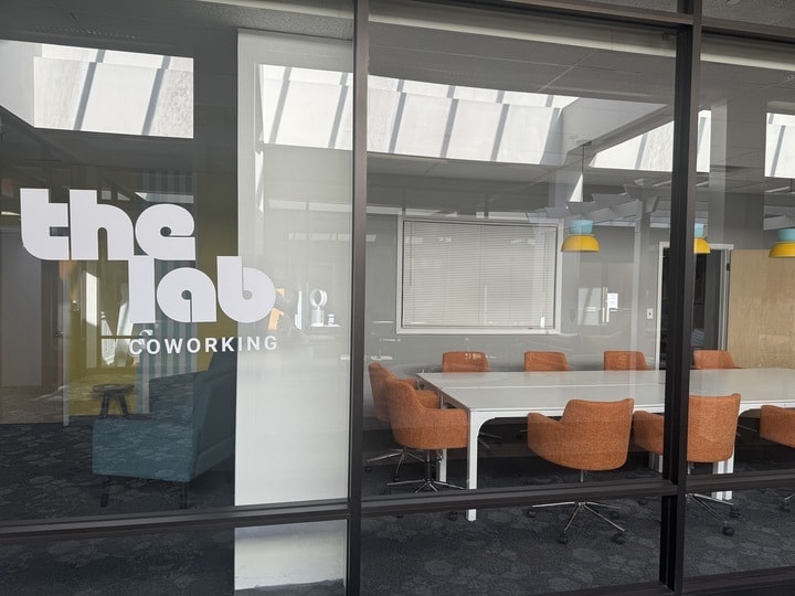 535 Broadhollow Rd, Melville, NY à louer - Photo intérieure – Image 3 sur 17