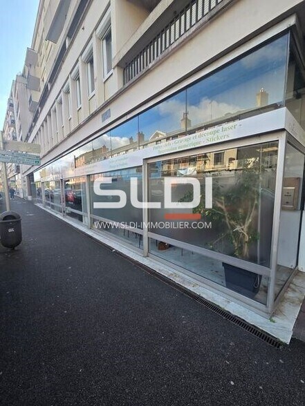 33 Rue De Lyon, Mâcon à louer - Photo de l’immeuble – Image 1 sur 7