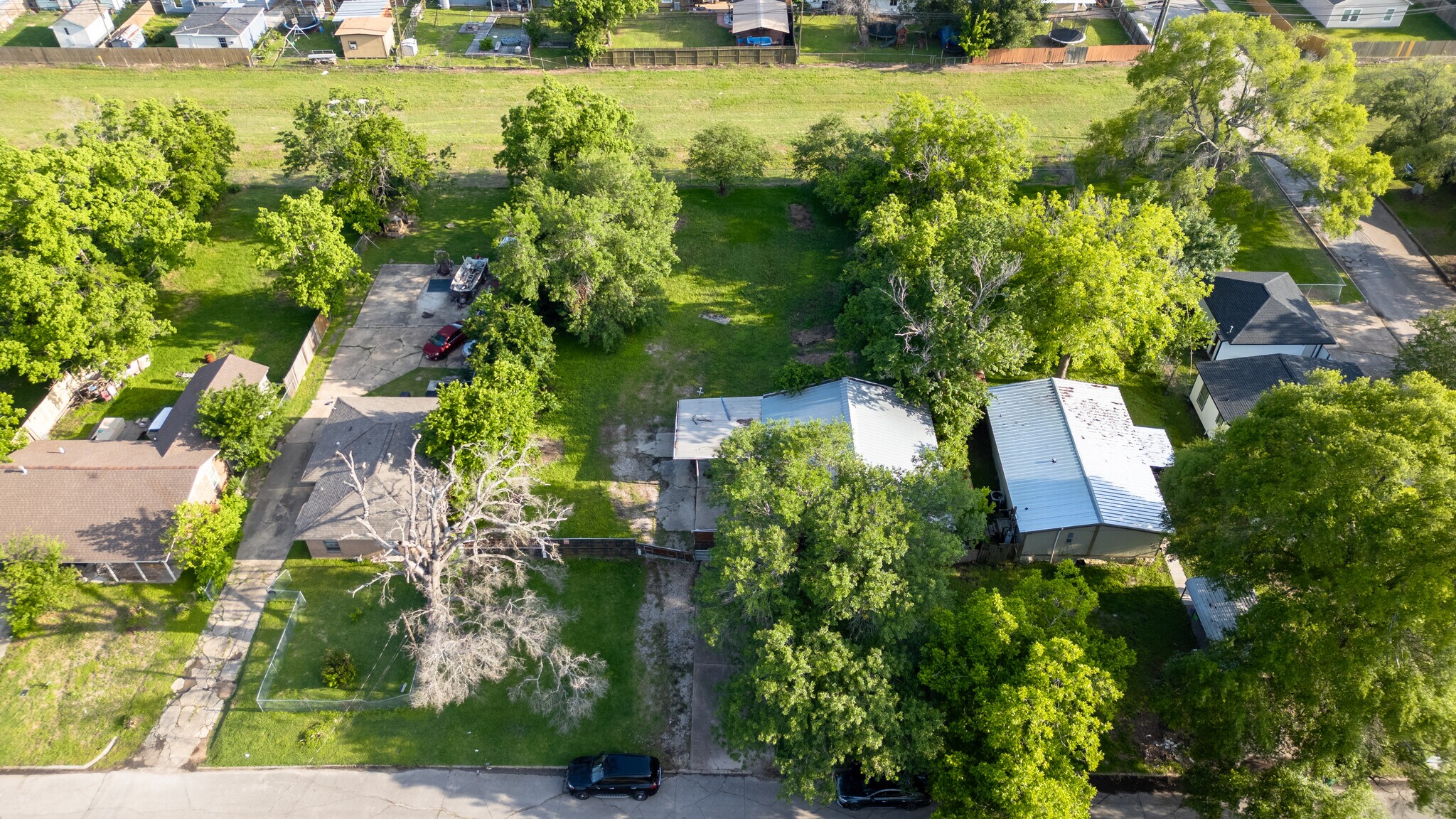 141 Campbell Ave, Pasadena, TX à louer Photo principale– Image 1 sur 11