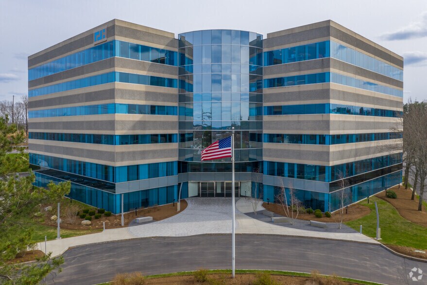 200 Summit Dr, Burlington, MA à louer - Photo de l’immeuble – Image 2 sur 21