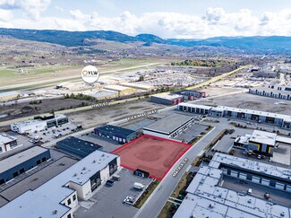 Plus de détails pour 2075 Matrix Cres, Kelowna, BC - Terrain à vendre