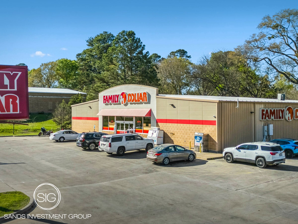 935 E Young St, Longview, TX à vendre Photo principale– Image 1 sur 6
