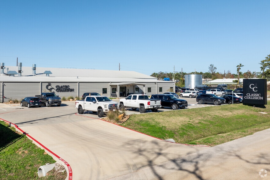 33315 Katy Lee Ln, Magnolia, TX à vendre - Photo de l’immeuble – Image 3 sur 5