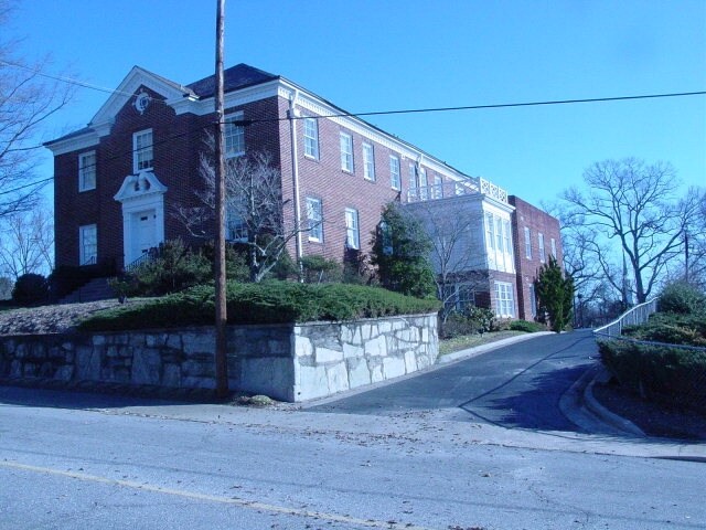 408 8th St, North Wilkesboro, NC à louer Photo de l’immeuble– Image 1 sur 19