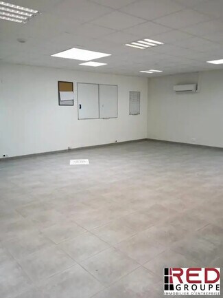 Plus de détails pour Bureau à louer