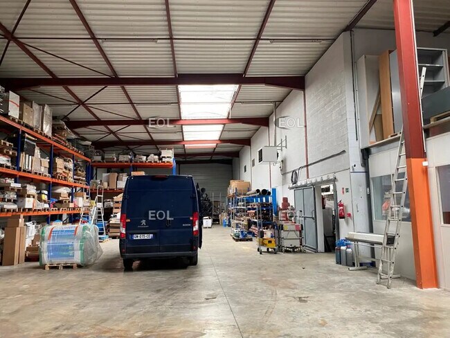 Plus de détails pour Industriel/Logistique à vendre
