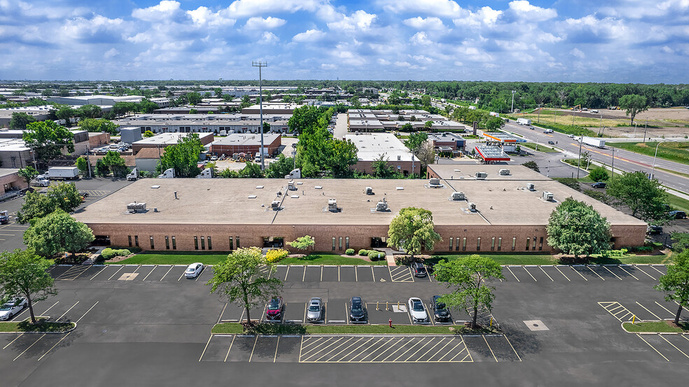 1088-1130 W Thorndale Ave, Bensenville, IL à louer - Photo de l’immeuble – Image 1 sur 6