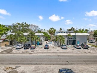 Plus de détails pour 701 1st St, Indian Rocks Beach, FL - Logement à vendre