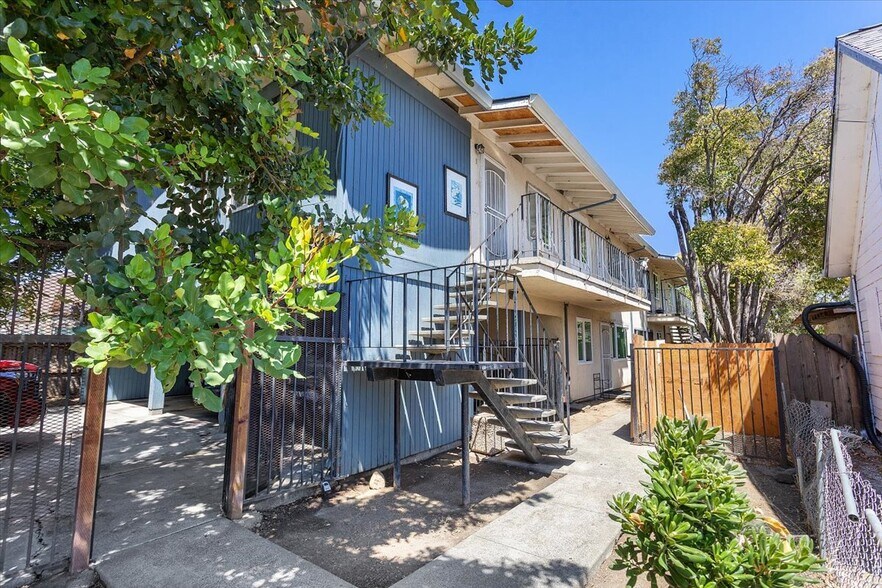 812 Delaware St, Fairfield, CA à vendre - Photo de l’immeuble – Image 3 sur 15