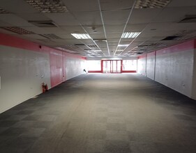 40-41 High St, High Wycombe à louer Photo intérieure– Image 2 sur 2