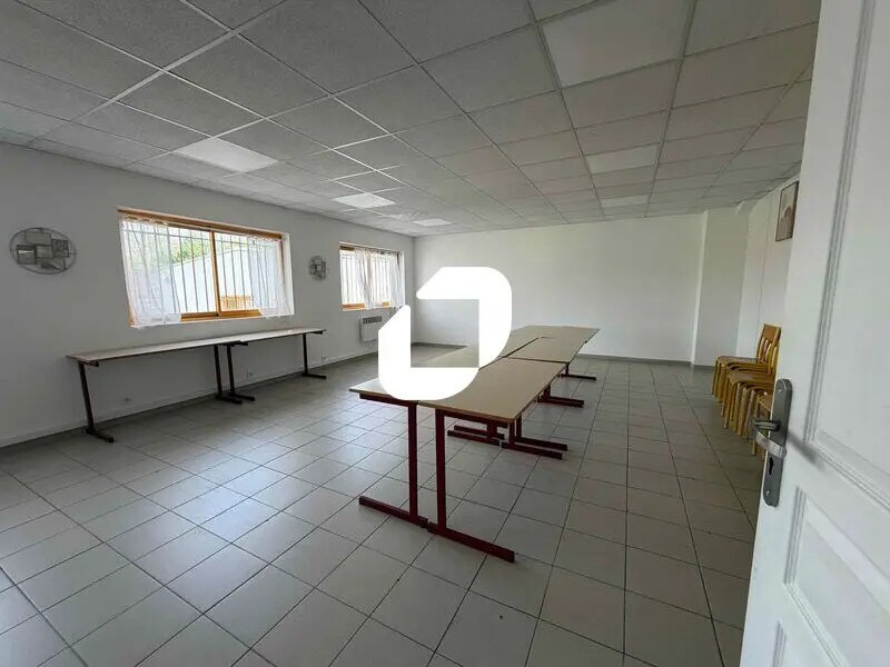 Bureau dans Sevran à louer Photo intérieure– Image 1 sur 15