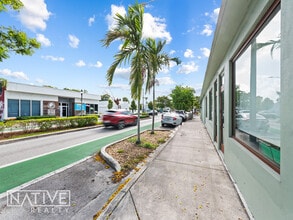 530 NE 13th St, Fort Lauderdale, FL à louer Photo intérieure– Image 2 sur 47