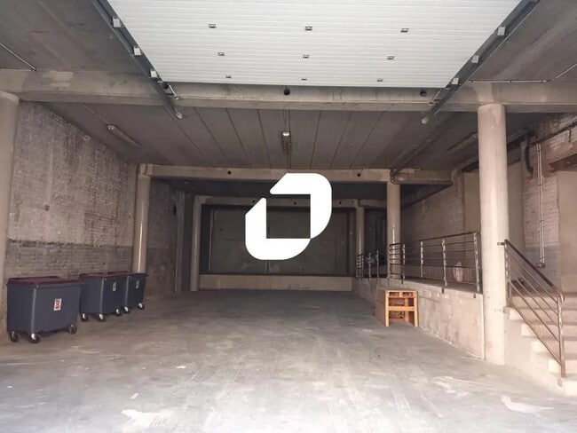 Plus de détails pour 25 Rue Corneille, Roubaix - Bureau, Local d'activités à louer