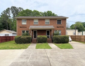1775 Jeff Rd NW, Huntsville, AL à louer Photo de l’immeuble– Image 1 sur 9