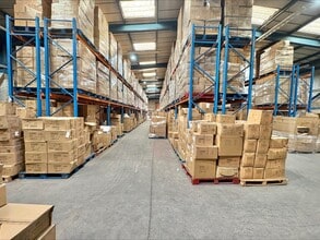 1 Edward St, Salford à louer Photo intérieure– Image 1 sur 3