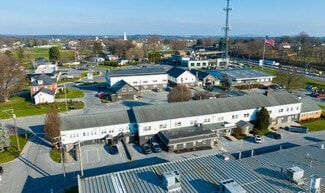 Plus de détails pour 780 Eden Rd, Lancaster, PA - Différents types d’espaces à louer