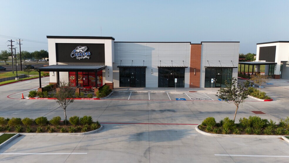3100 N. McColl Rd, Hidalgo, TX à louer - Photo de l’immeuble – Image 3 sur 10