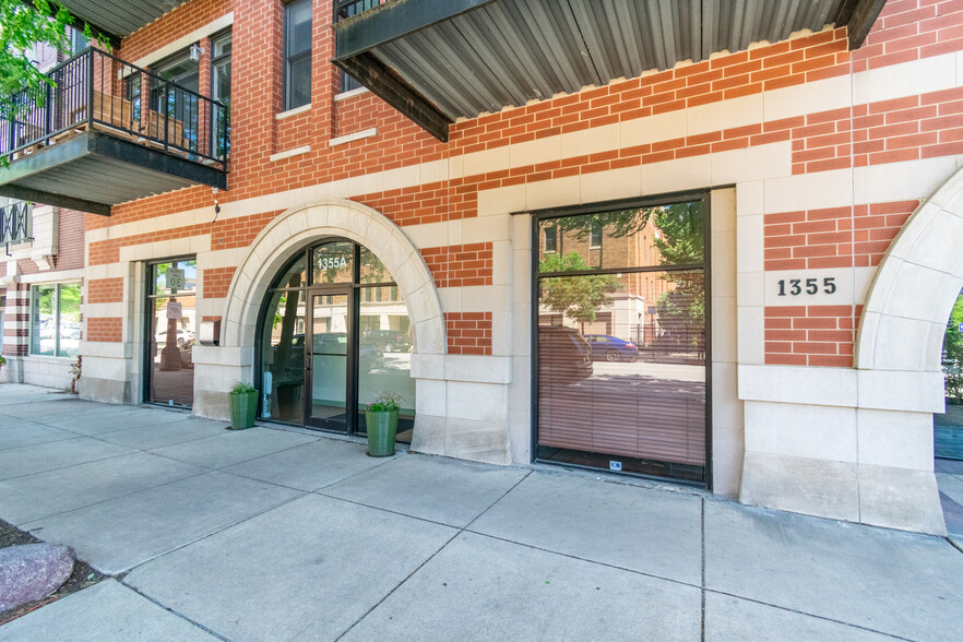 1355 W Washington Blvd, Chicago, IL à vendre - Photo de l’immeuble – Image 1 sur 17