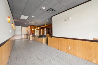 799 New Haven Rd, Naugatuck, CT à louer Photo intérieure– Image 2 sur 4