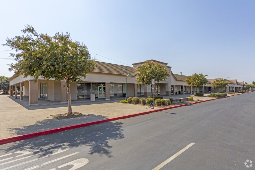 17000-17138 S Harlan Rd, Lathrop, CA à louer - Photo de l’immeuble – Image 3 sur 4