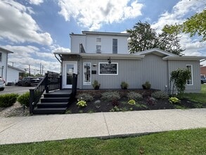 122 N Court St, Marysville, OH à vendre Photo de l’immeuble– Image 1 sur 15