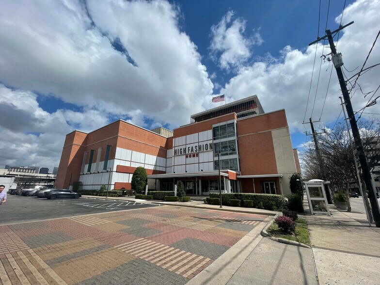 PRIME MIDTOWN DEVELOPMENT OPPORTUNITY portefeuille de 3 biens à vendre sur LoopNet.fr - Photo de l’immeuble – Image 2 sur 30