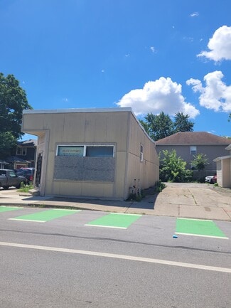 Plus de détails pour 3125 E New York St, Indianapolis, IN - Local commercial à vendre