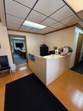 2469 E Fort Union Blvd, Salt Lake City, UT à louer Photo intérieure– Image 2 sur 2