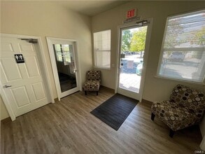 2107 Forest Ave, Chico, CA à vendre Photo intérieure– Image 1 sur 2