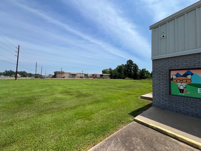 11799 Mansfield Rd, Keithville, LA à vendre - Photo de l’immeuble – Image 3 sur 11