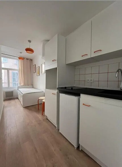 Local commercial dans Toulon à vendre - Photo intérieure – Image 3 sur 5