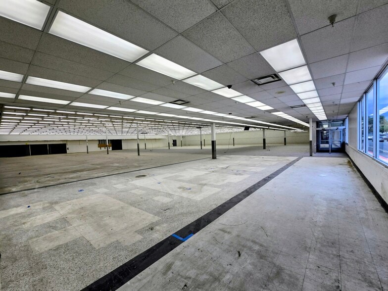 145 Harrisville, Ogden, UT à louer - Photo intérieure – Image 2 sur 5