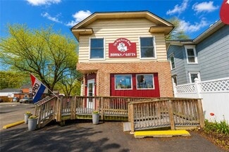 Plus de détails pour 450 E Main St, Palmyra, NY - Local commercial à vendre