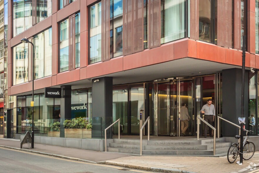 70 Wilson St, Londres à louer - Photo de l’immeuble – Image 3 sur 5