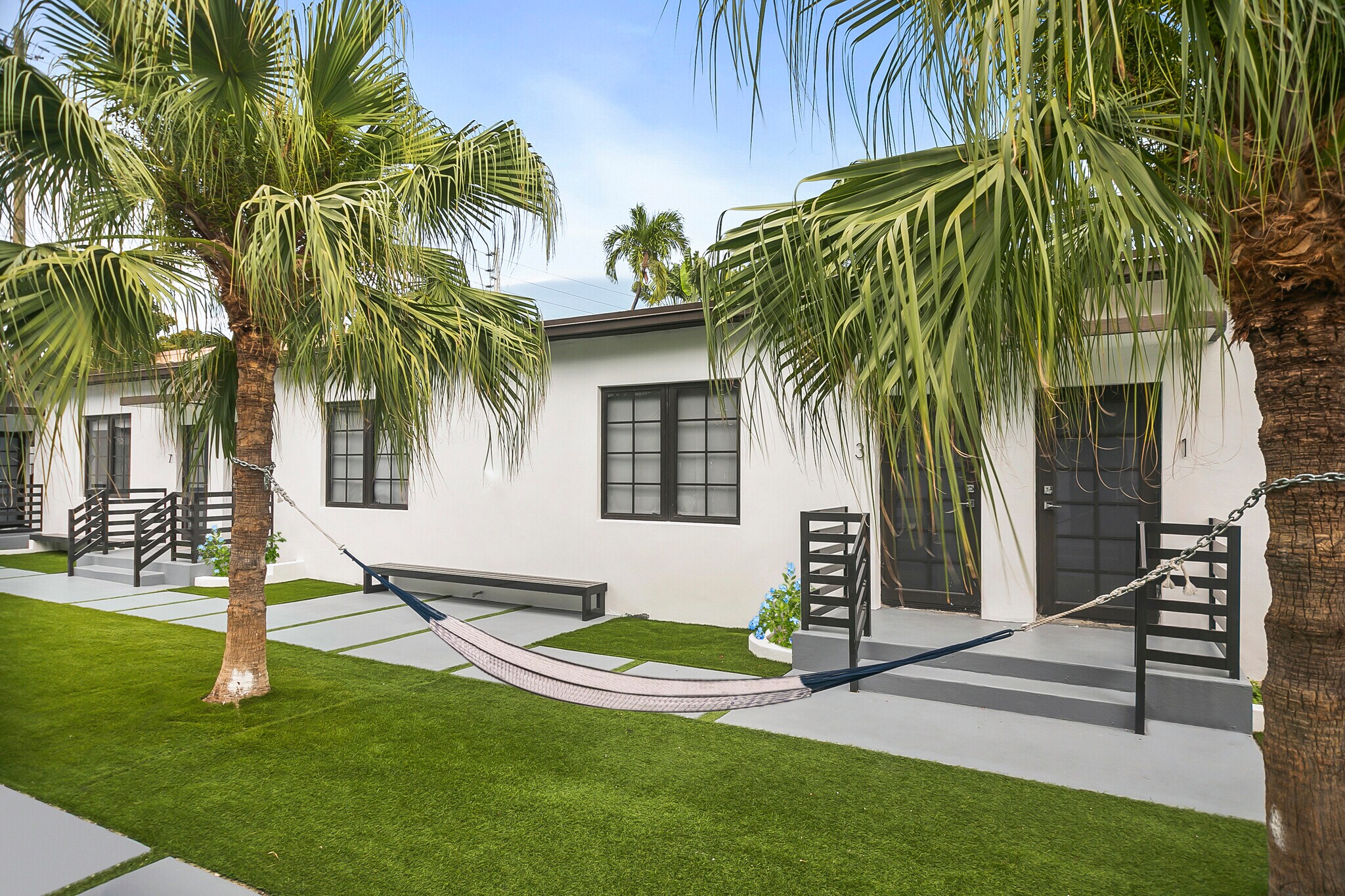 733-737 Michigan Ave, Miami Beach, FL à vendre Photo de l’immeuble– Image 1 sur 50