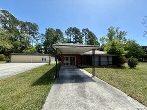 86050 Pages Dairy Rd, Yulee, FL à louer Photo intérieure– Image 2 sur 52