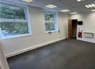 8 Holland St, Sutton Coldfield à louer Photo intérieure– Image 1 sur 4